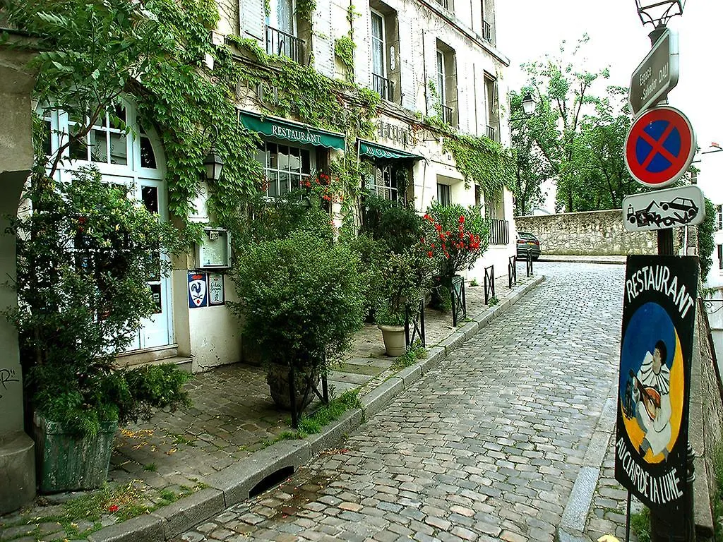 Apartment Picasso Atelier Paris